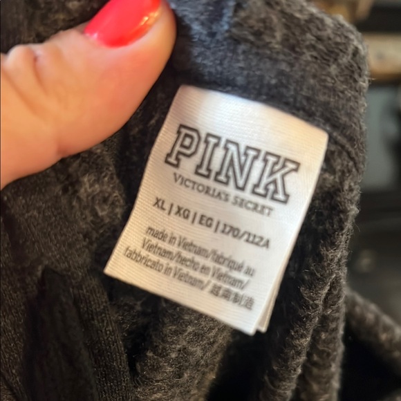 Victorias Secret Pink Grey Hoodie and Shorts Set - Picture 6 of 6